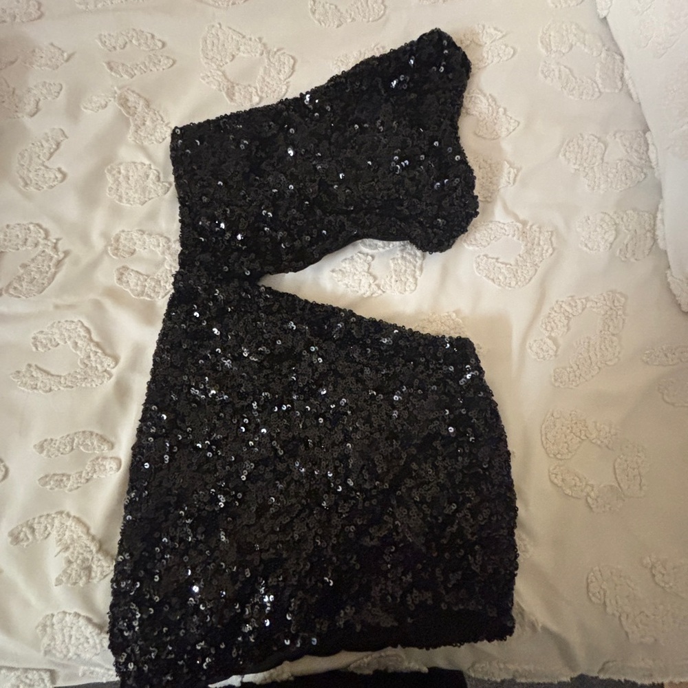 Edikted Black Sequin Detail Skirt